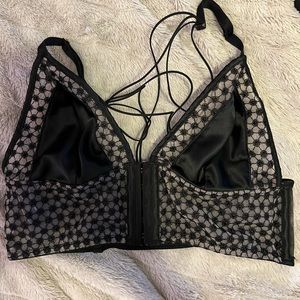 VS bralette